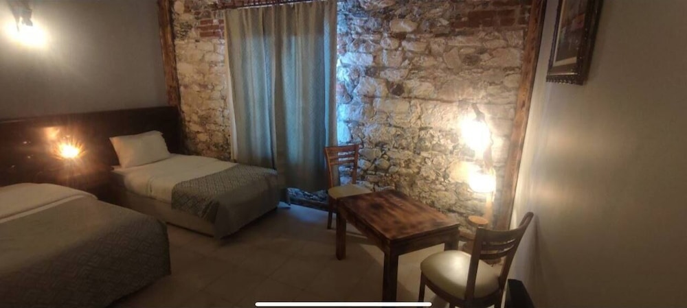 Bacahan Hotel 20/47