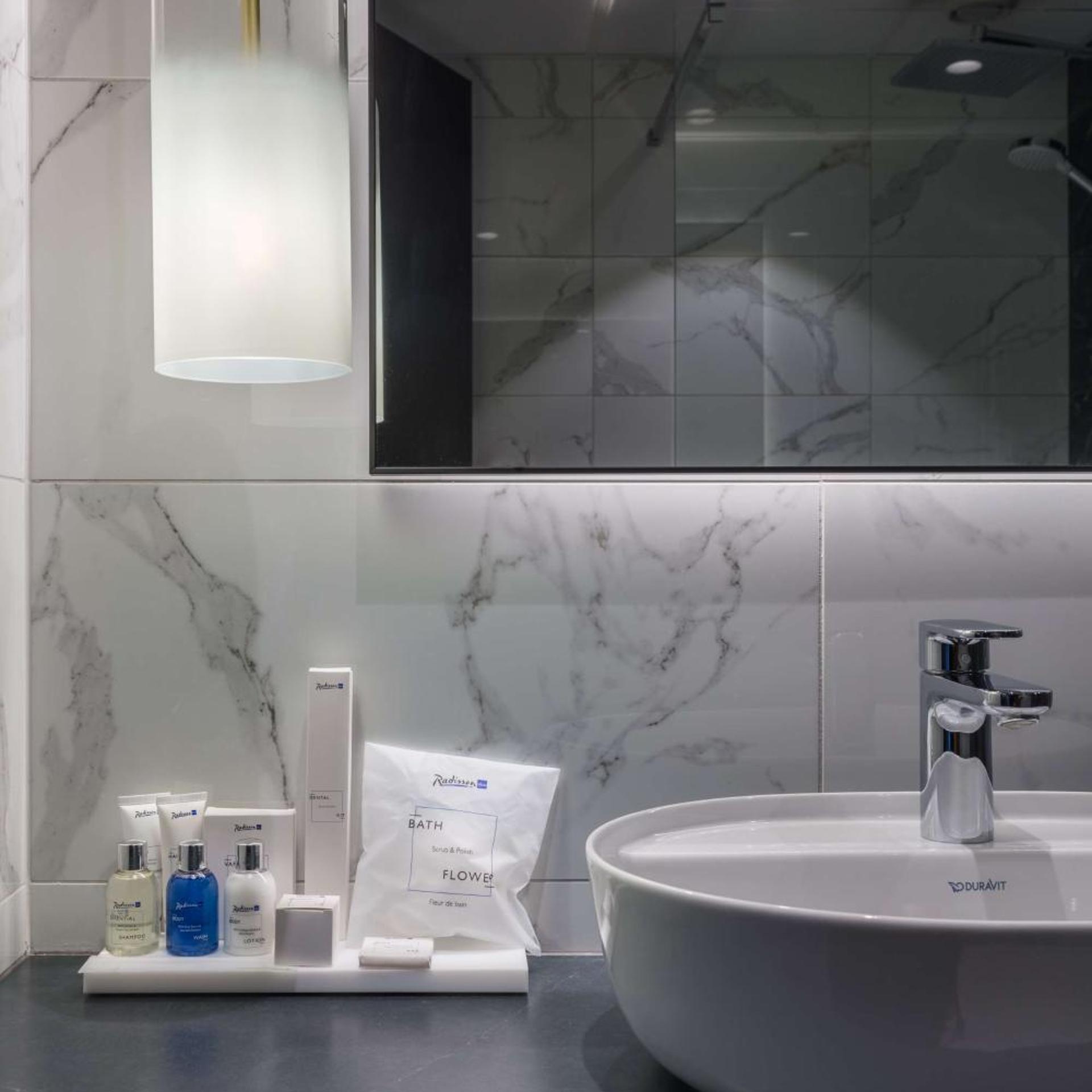 Suite, Skyline and Lake View، Radisson Blu Scandinavia Copenhagen 5/8