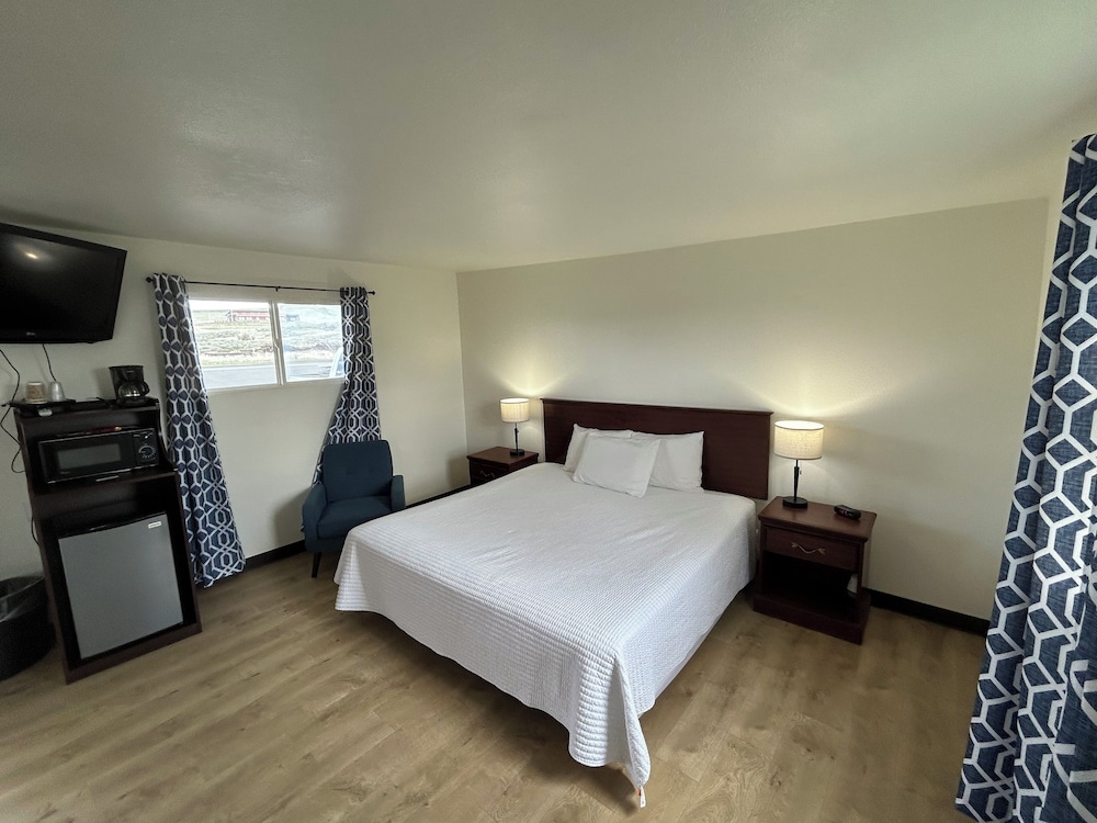 ROOM, SINGLE, KING BED