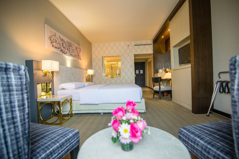 Royal Benja Hotel 17/67