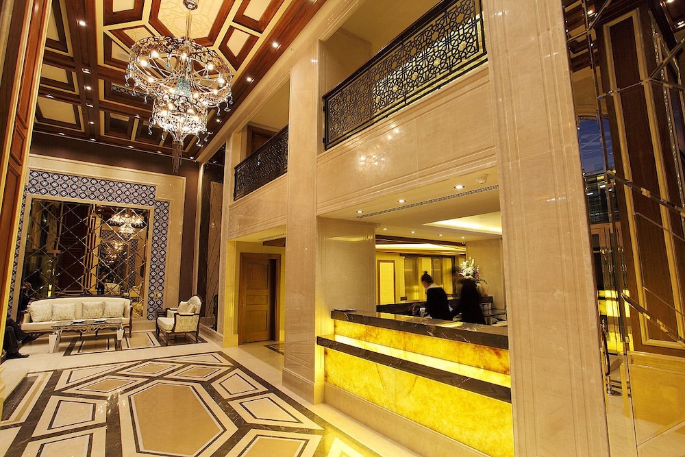 Lobby at Grand Durmaz Hotel, ISTANBUL