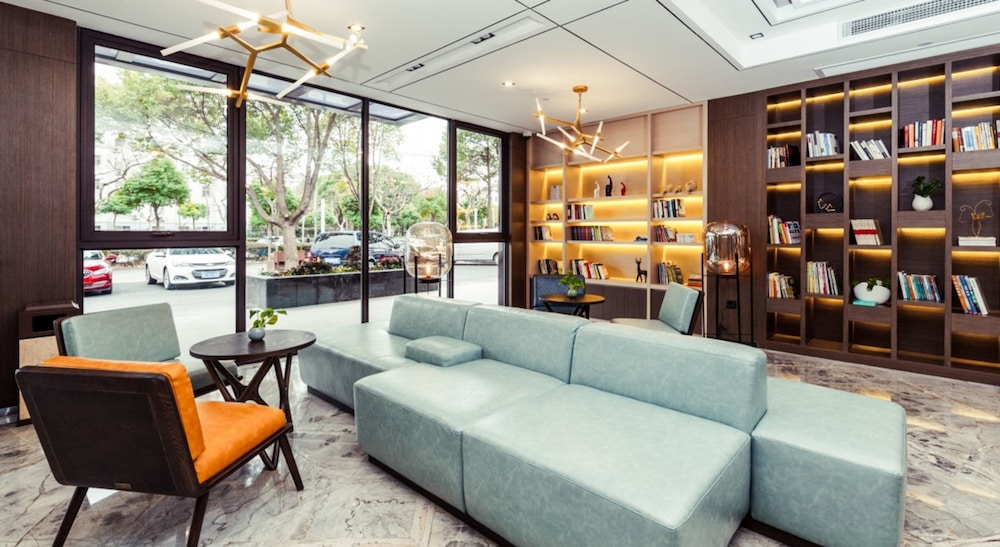 Atour Hotel (Shanghai Pudong Airport) 51/71