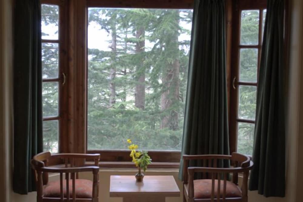 The Woodstock Resort 20/25