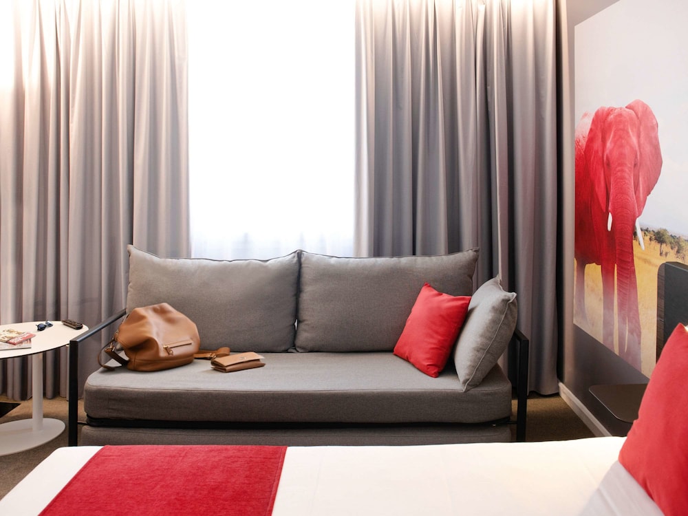 Novotel Lyon Gerland Musee des Confluences 40/62