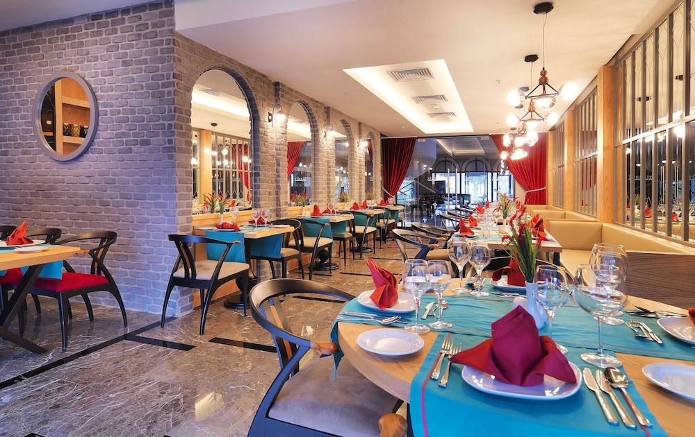 Imperial Turkiz Resort Hotel 46/50