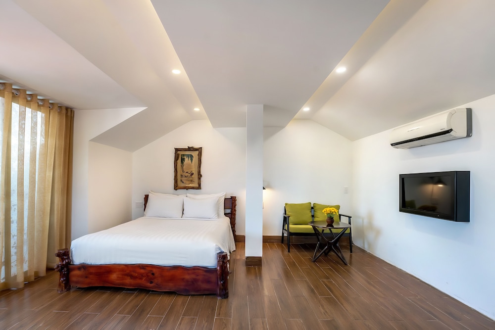 A Tran Boutique Hotel 12/67
