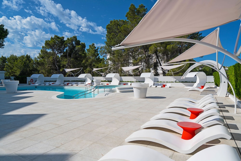 Thb Naeco Ibiza - Adults Only 51/86