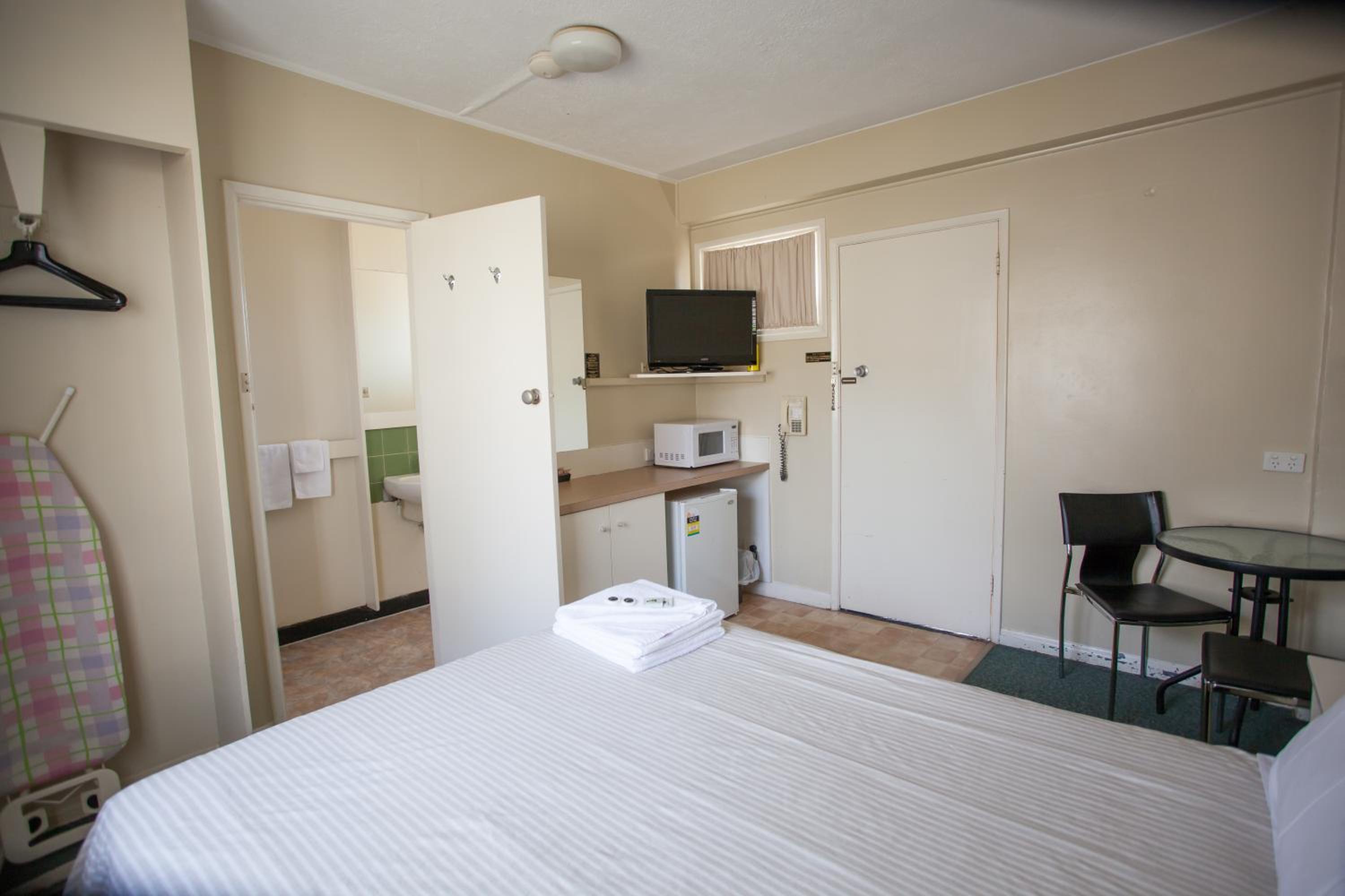Upstairs, Double Bed, Small