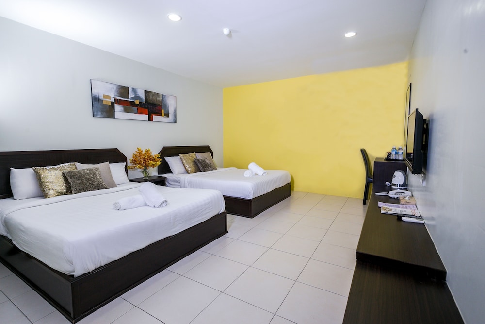 Capital O 90545 Ho Hotel 30/68