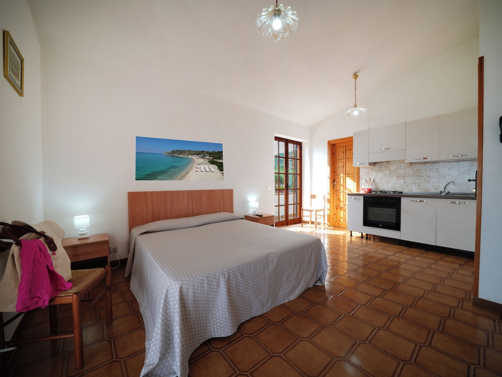 Residence Rosy Hotel 8/50