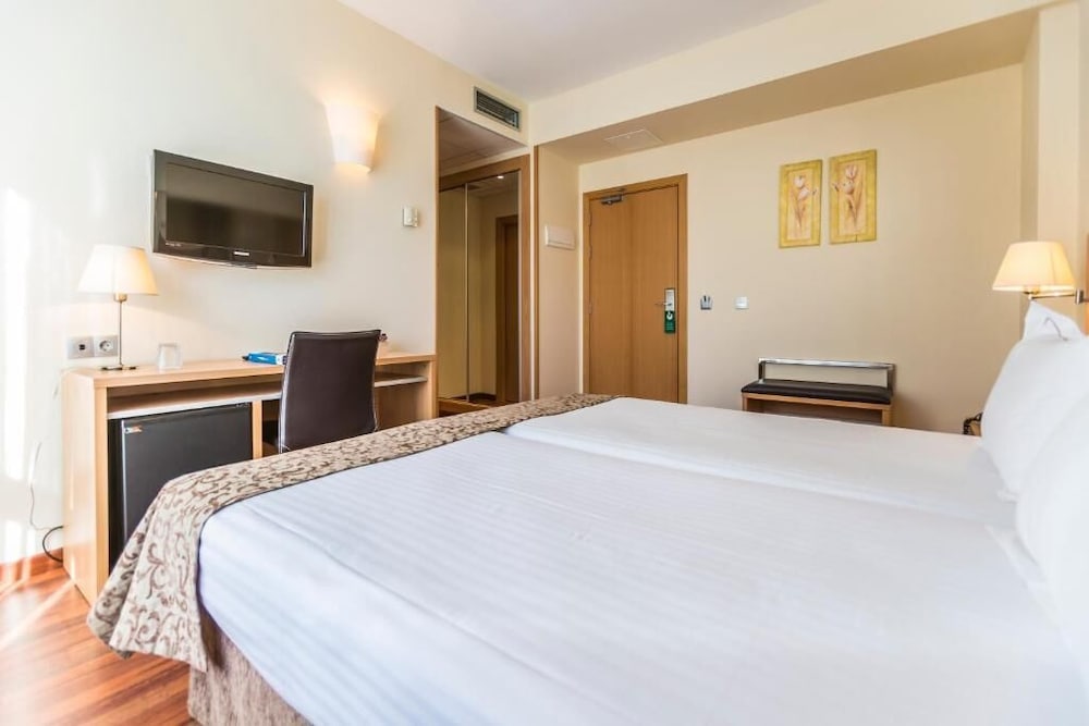 Hotel Desitges 34/76