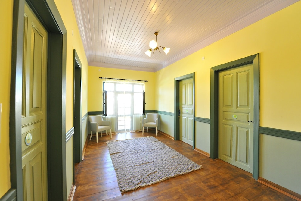 Petrino Gokceada Hotel 23/37