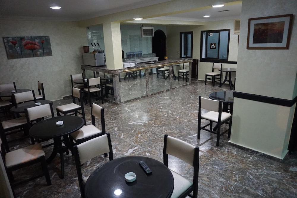 Hotel Zelis 33/37