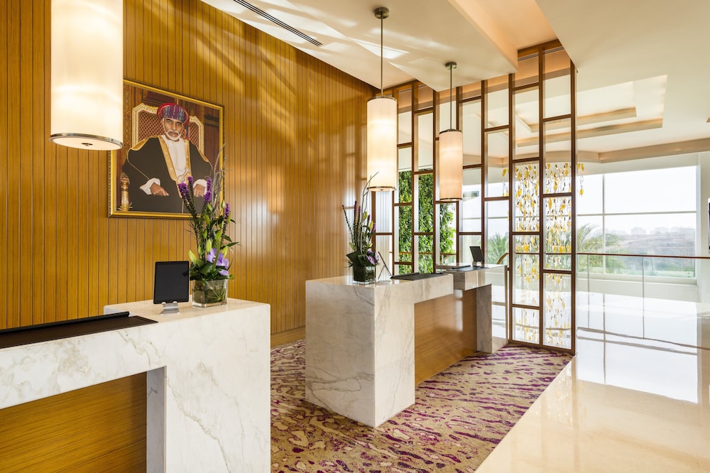 Crowne Plaza Muscat Oman Convention and Exhibition Centre (OCEC) 7/76