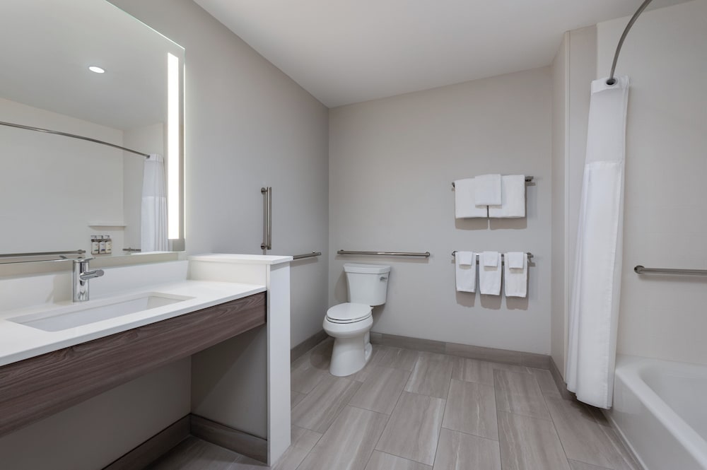 Holiday Inn Express & Suites Westfield Indianapolis by IHG, Westfield 48/50