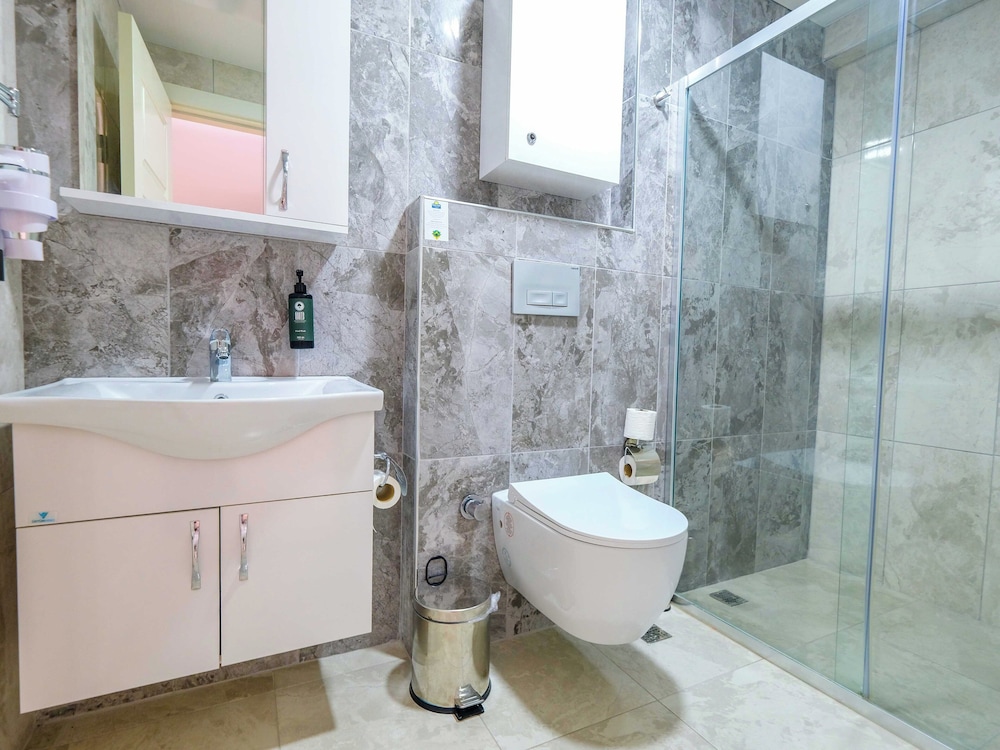 Days Inn by Wyndham Alanya 46/48
