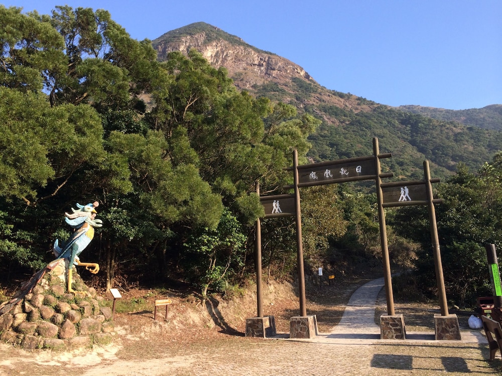 YHA Ngong Ping SG Davis Youth Hostel (Lantau Island) 33/50