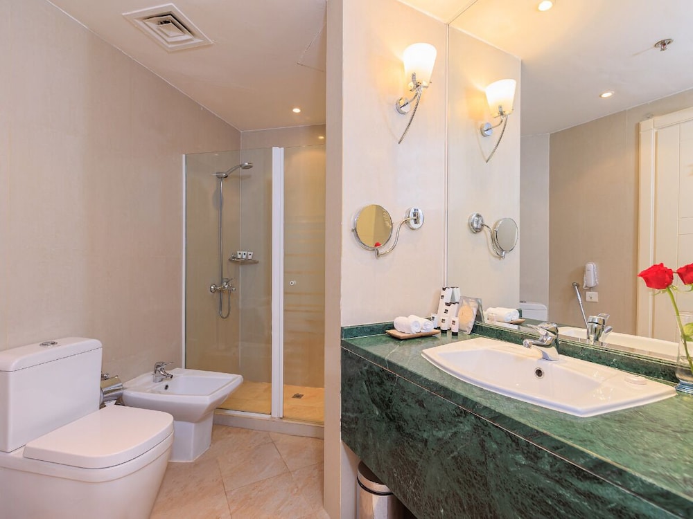 Plaza Inn Doha 50/50