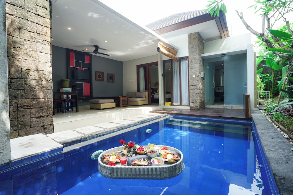 SAMAJA BEACHSIDE VILLAS 46/76