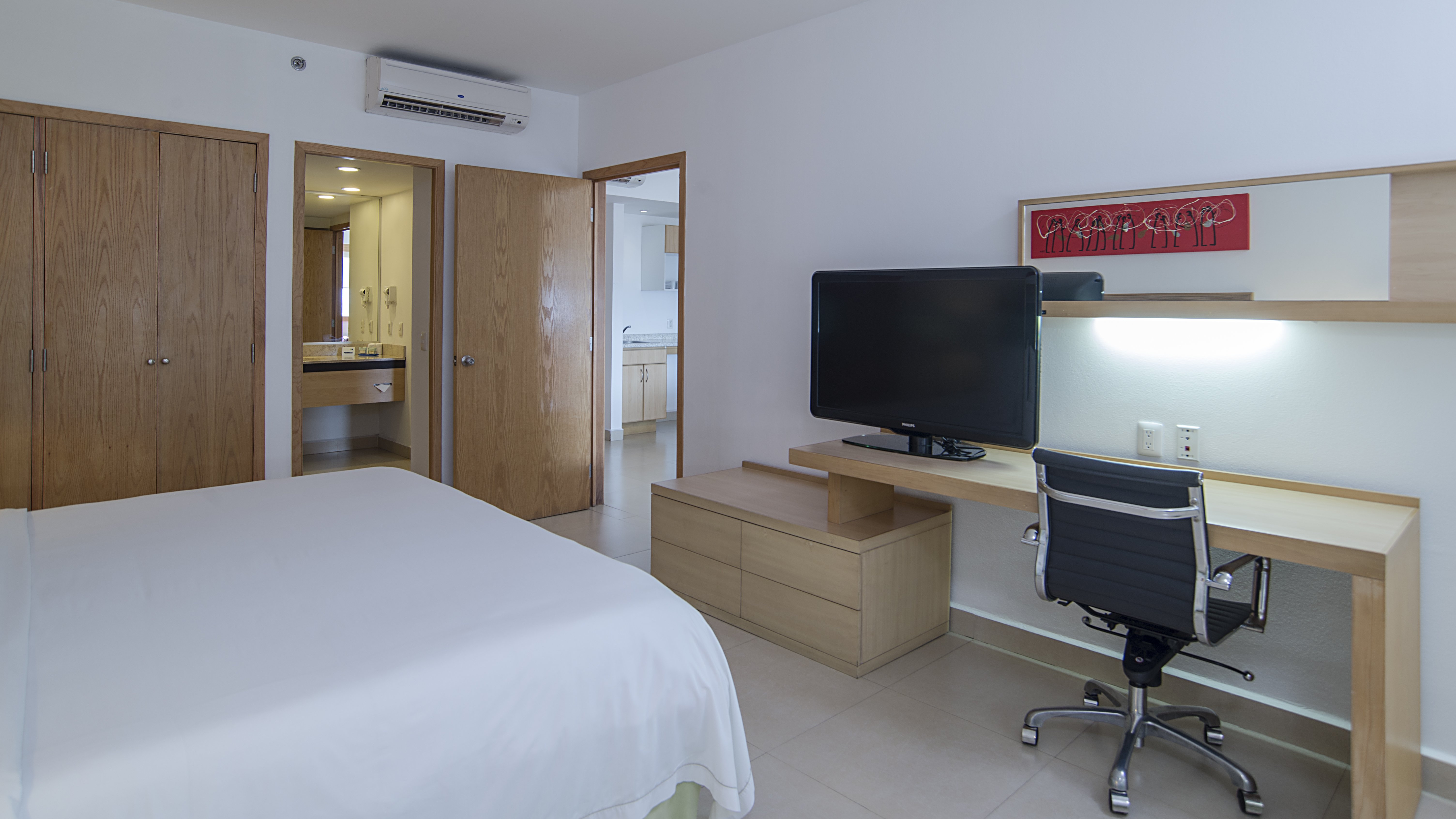 Holiday Inn Express Manzanillo 16/50