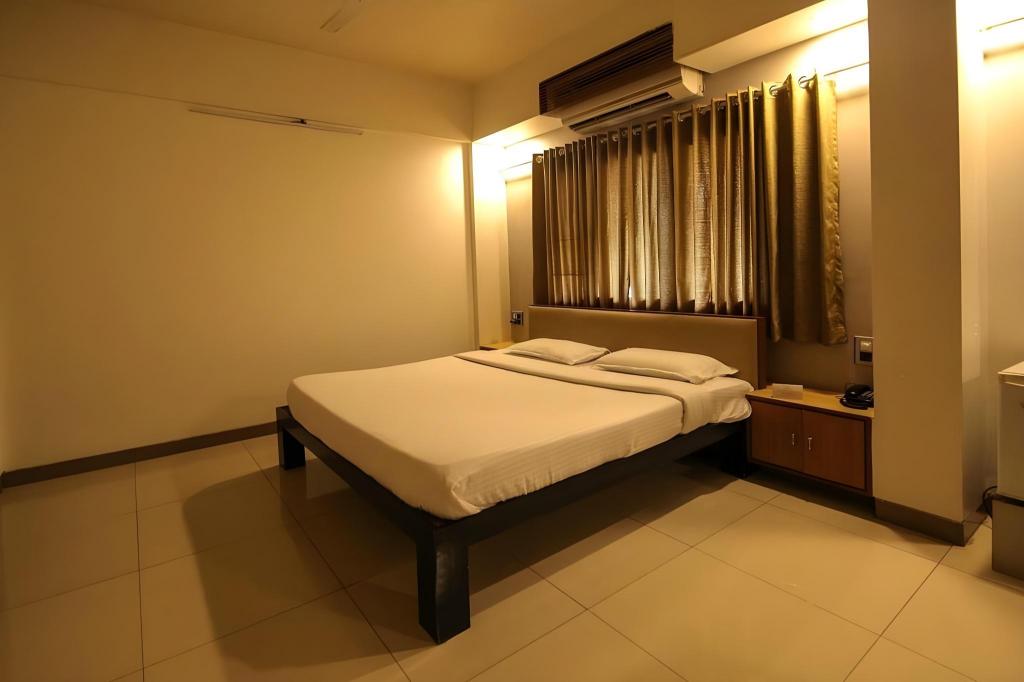 Hotel Sangam 15/42