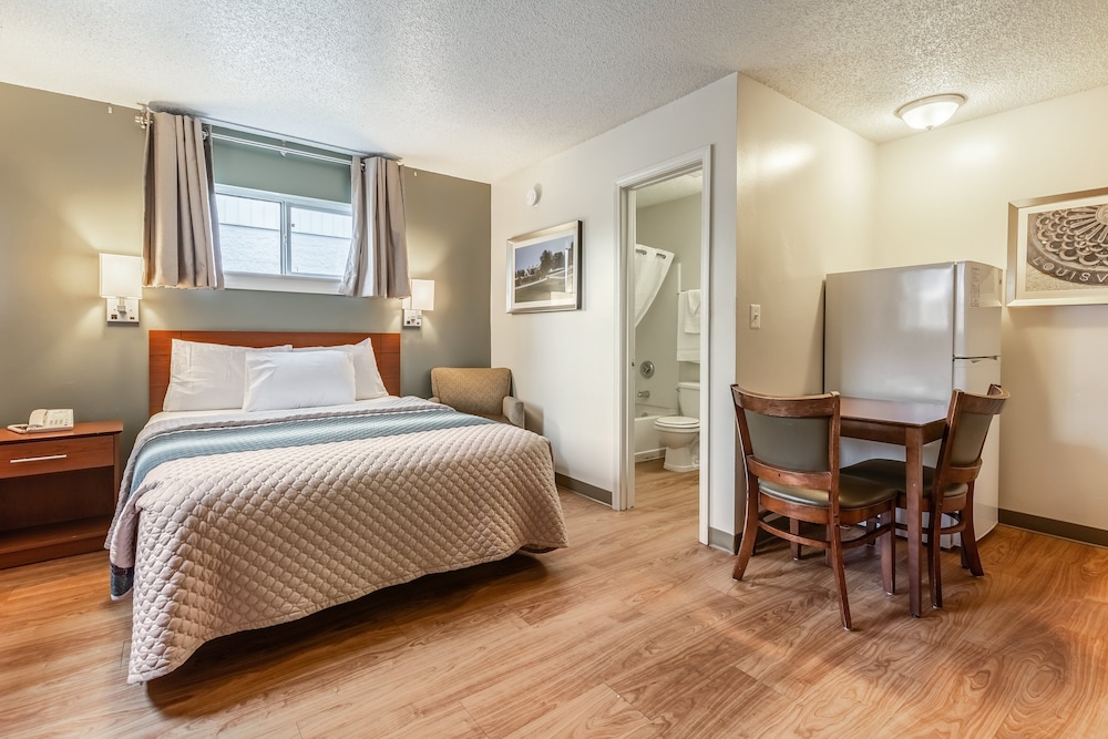 Sun Suites of Louisville 9/20