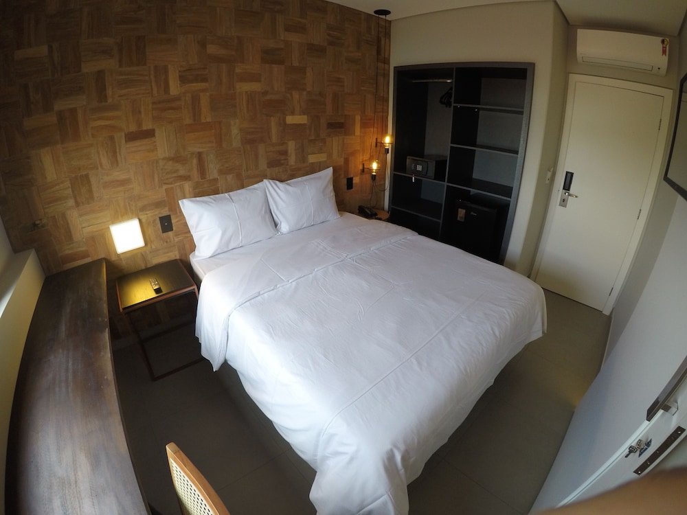LA Hotel Votuporanga 8/28