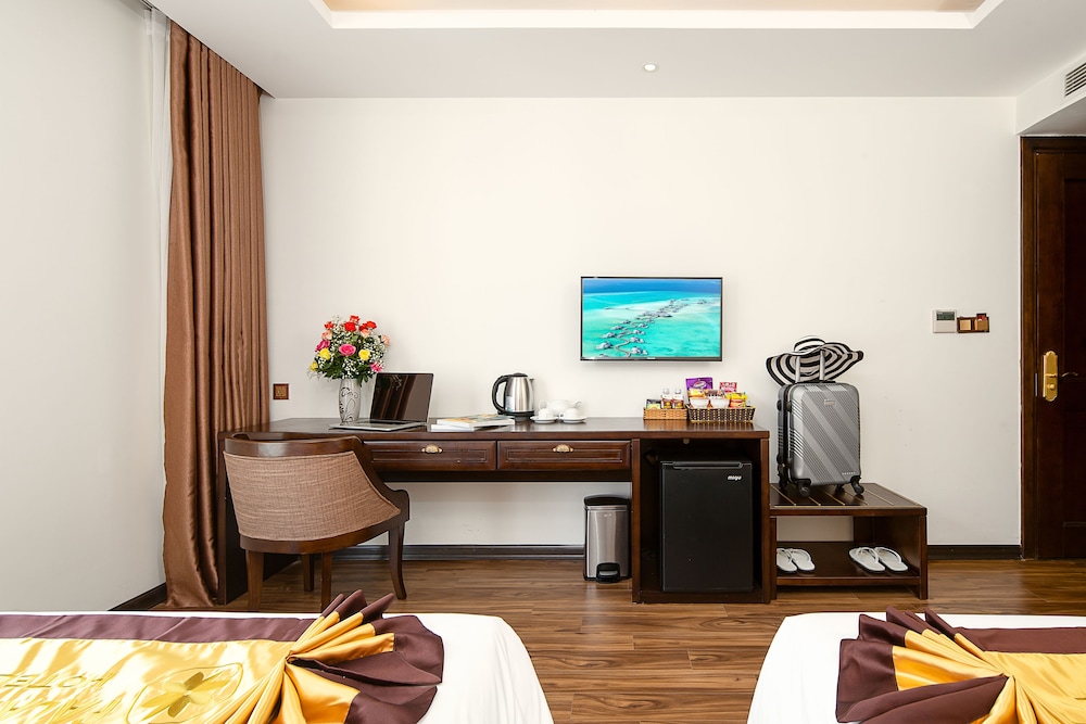 Palazzo 2 Hotel Danang 48/50