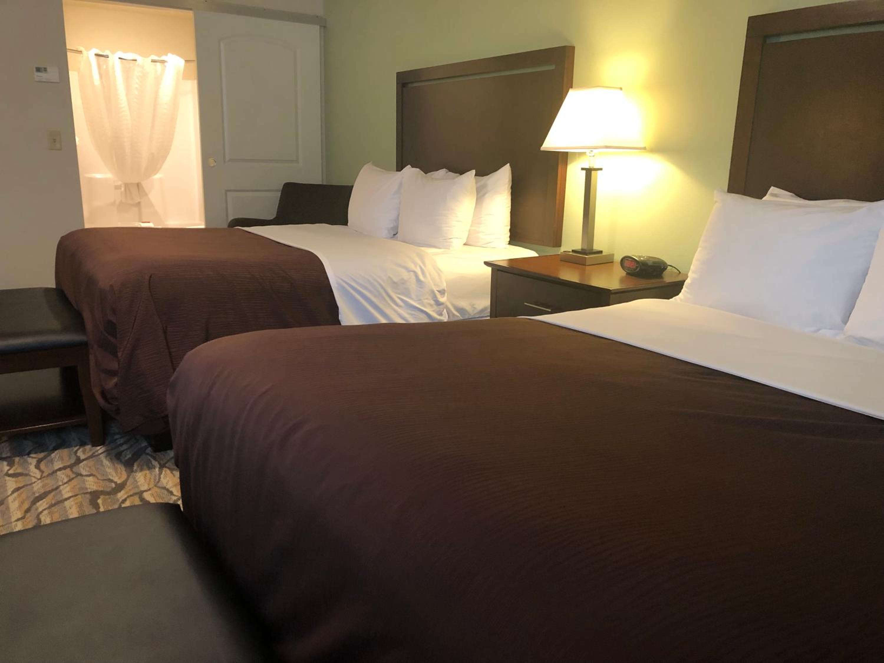 جناح ديلوكس، Aspen Suites Hotel Sitka 3/10