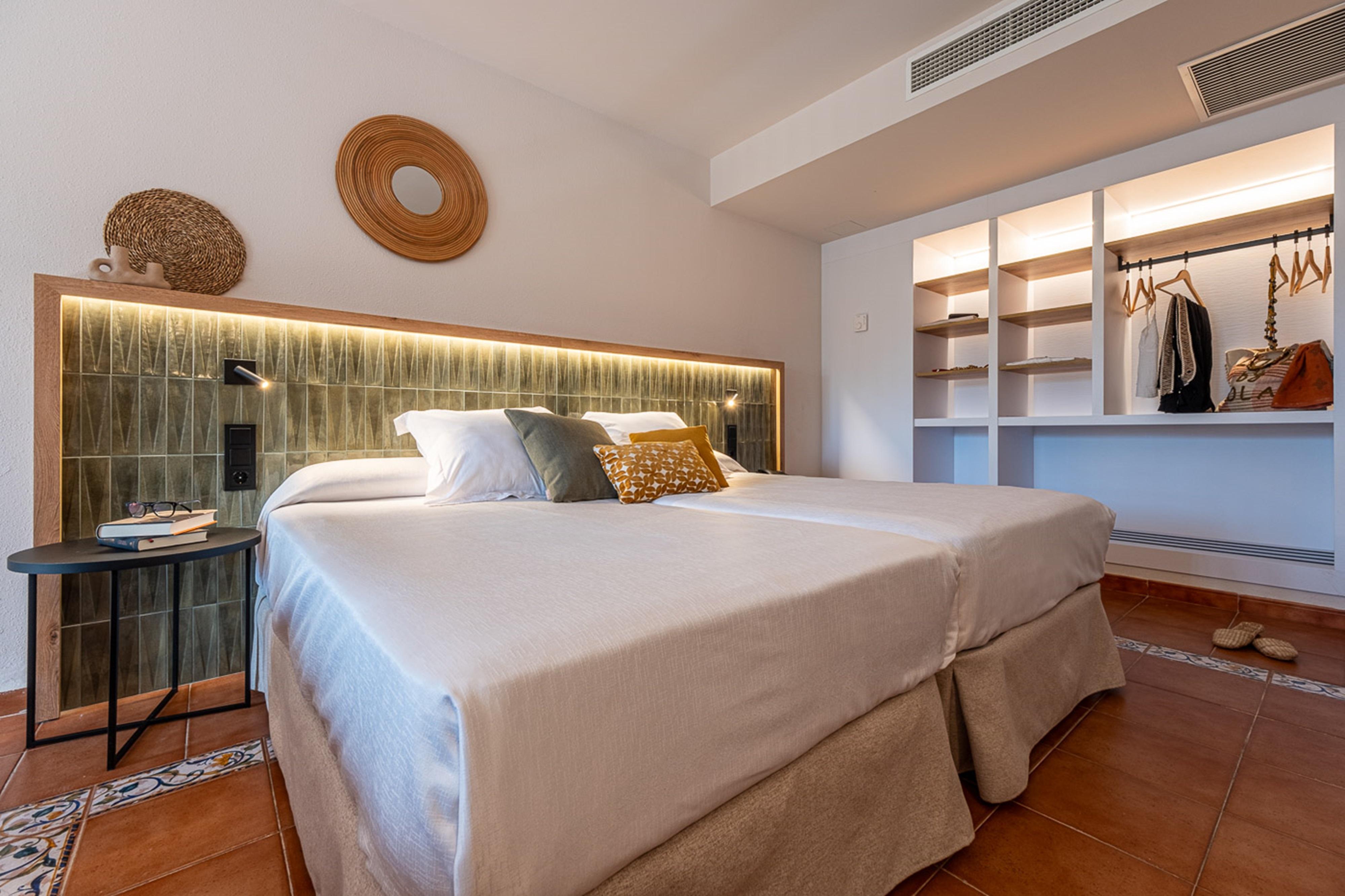 Duplex, Standard, Balcony or Terrace
