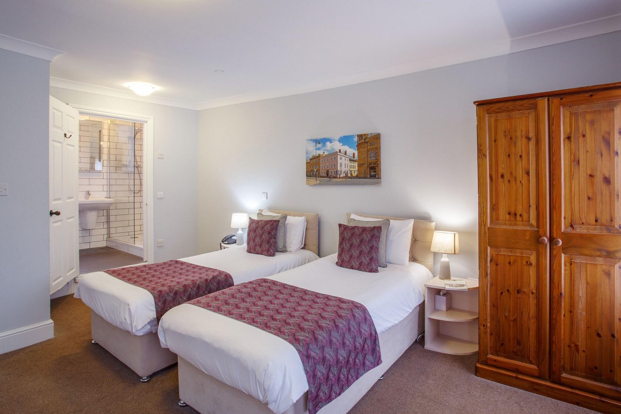 غرفة سوبيريور بسريرين منفصلين، The Buttery Guest House 3/6