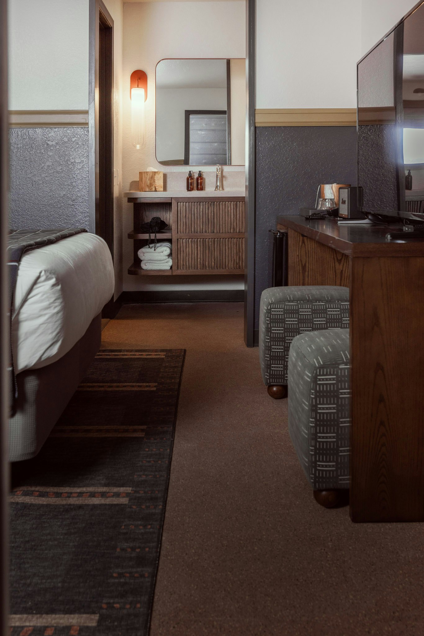 The Ozarker Lodge 55/89