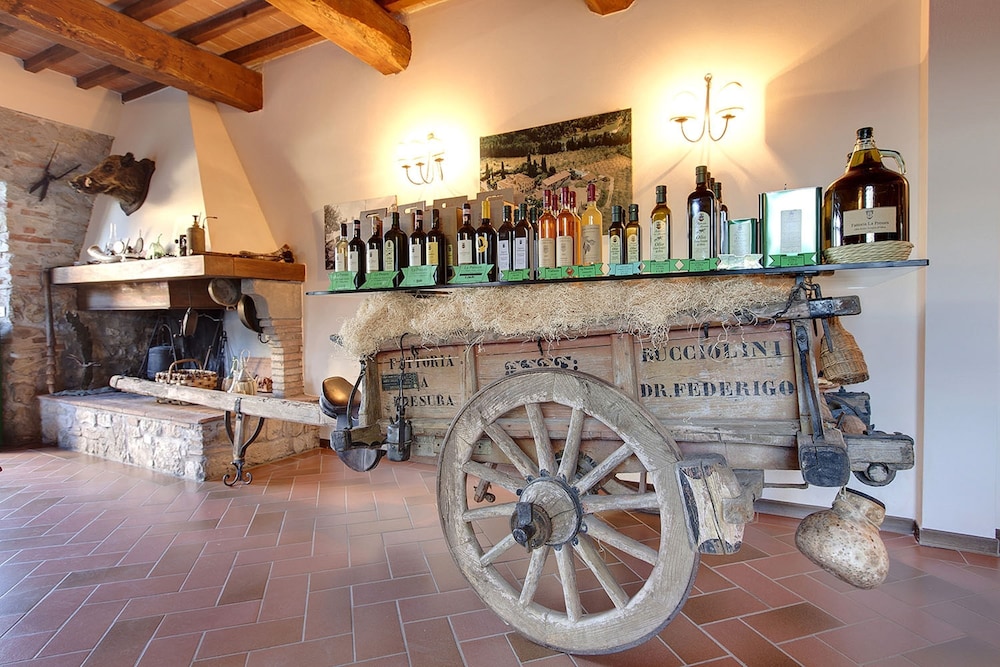 Farm House La Presura 3/50