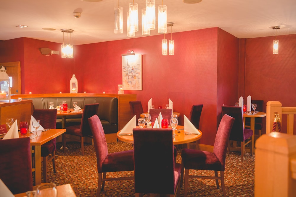 Station House Hotel Letterkenny 50/58
