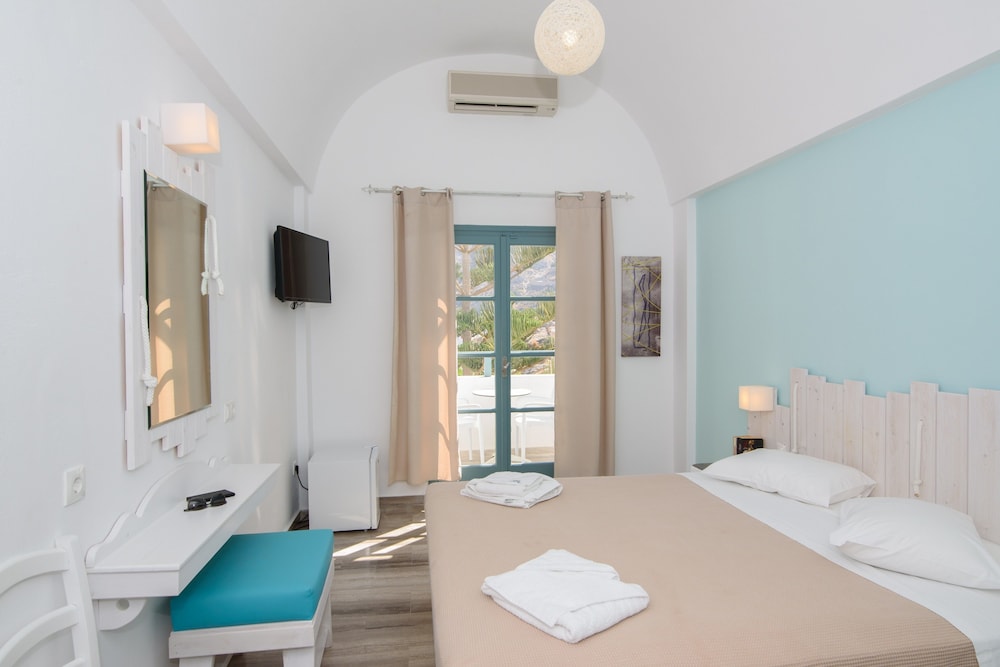 Iris Boutique Hotel 9/35