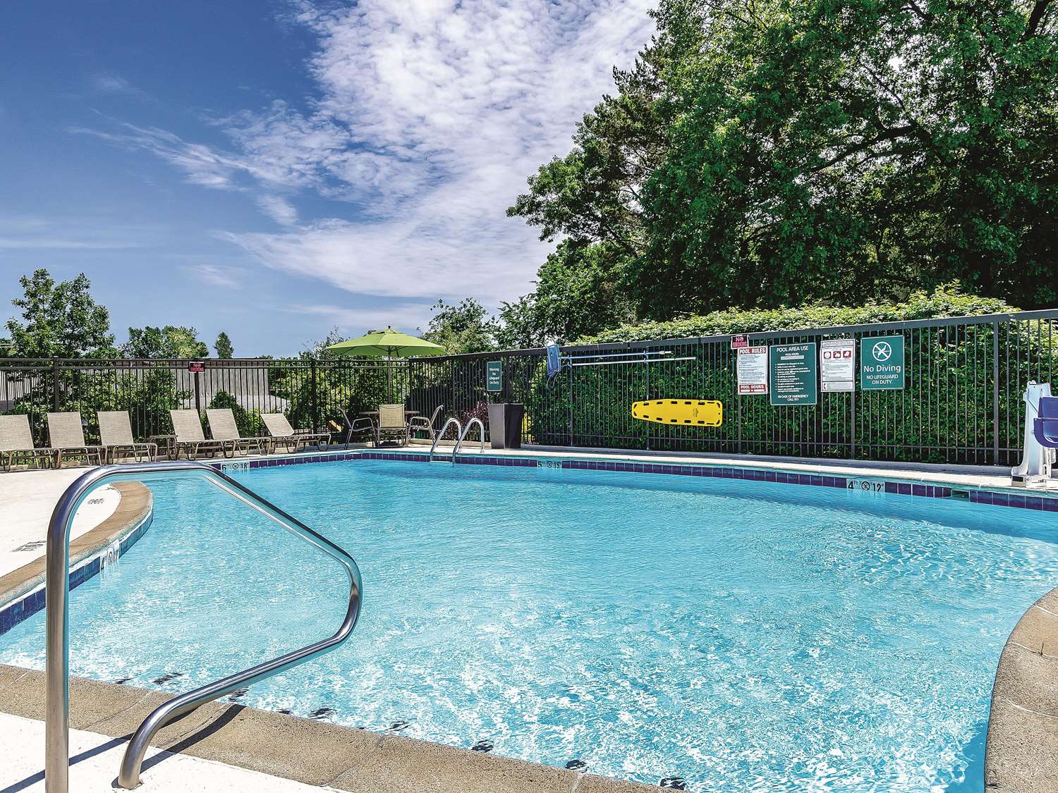 La Quinta Inn and Suites by Wyndham Warwick Providence Airport 18/29