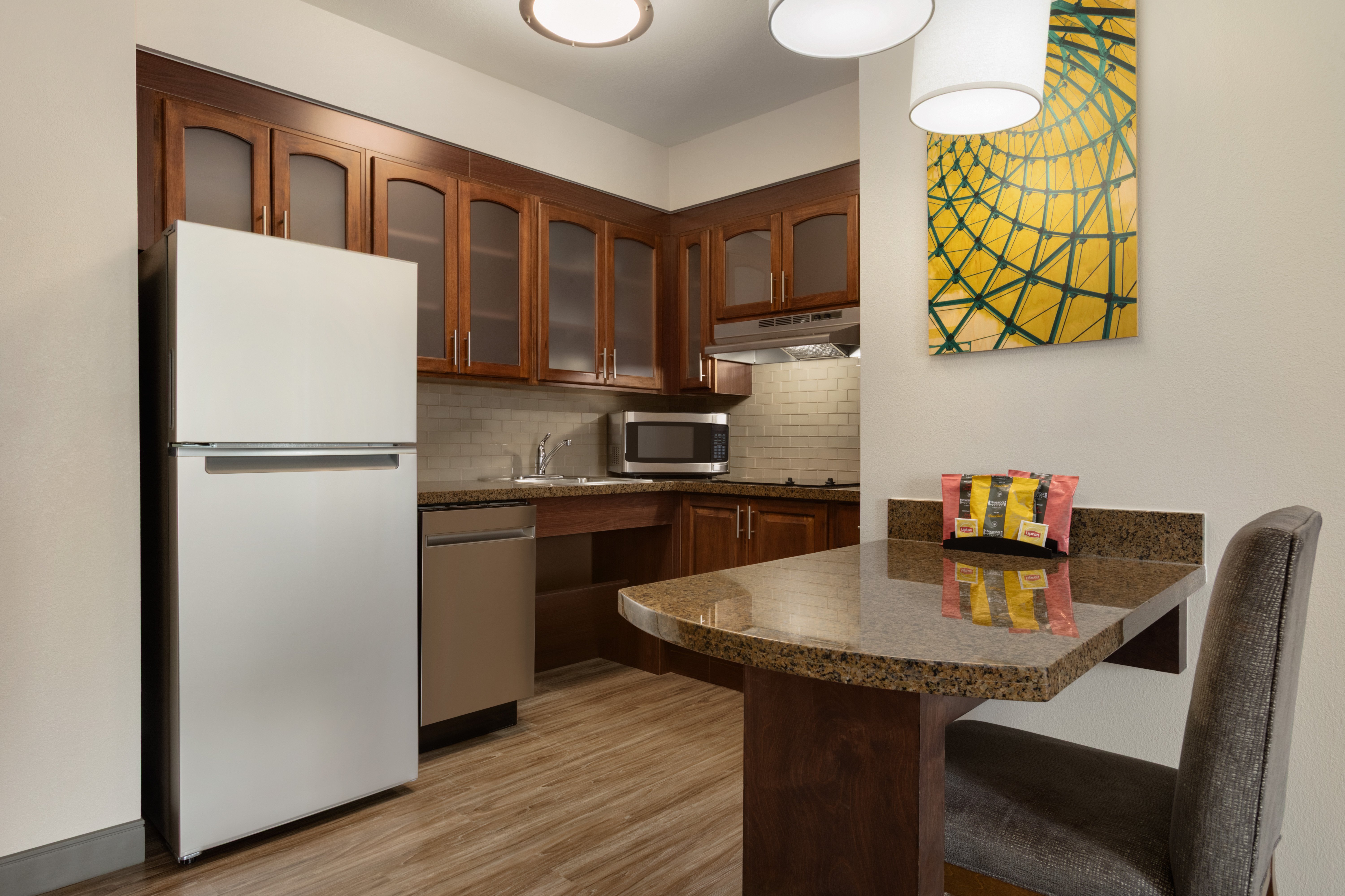 Staybridge Suites Oklahoma City-Quail Springs 40/81