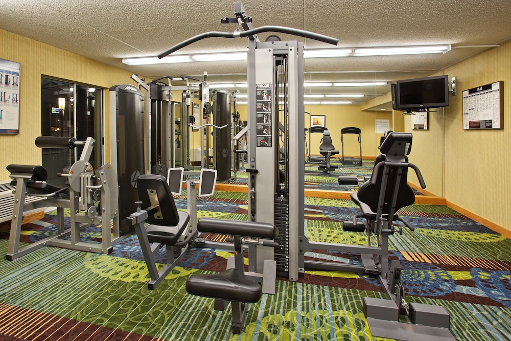Holiday Inn Express Hotel And Suites Pittsburgh Airport 28/64
