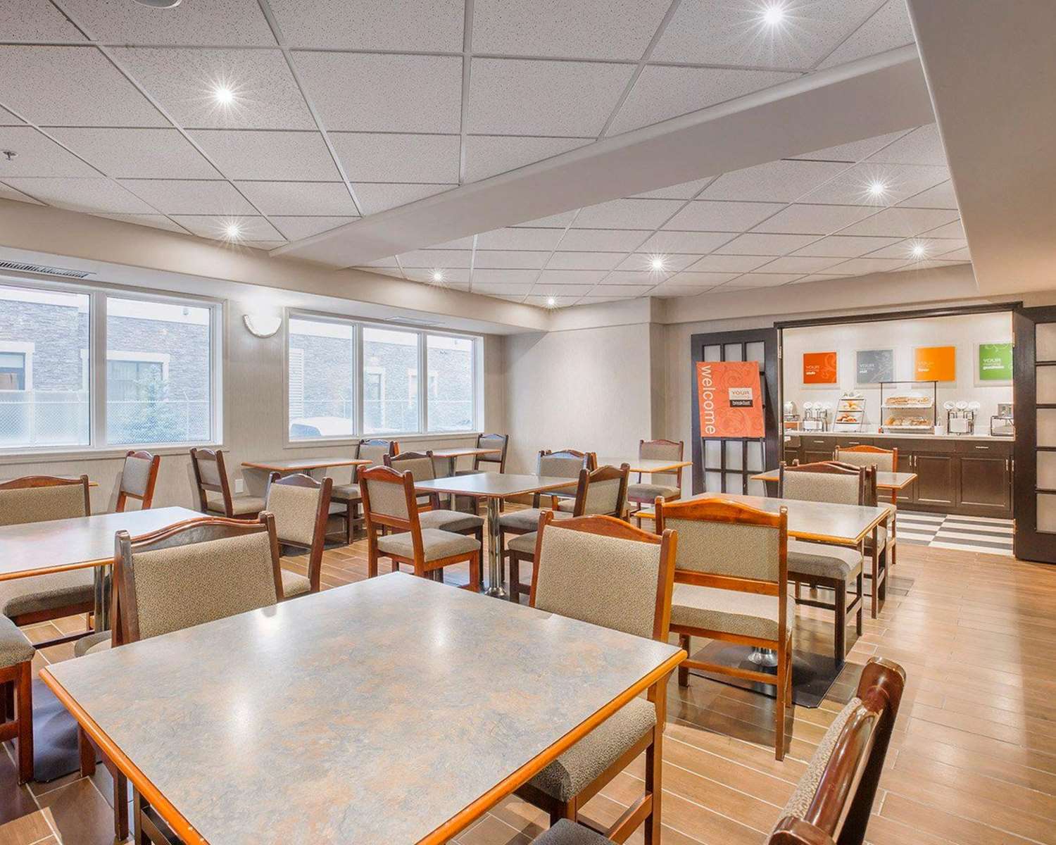 Comfort Inn & Suites Calgary University 10/15
