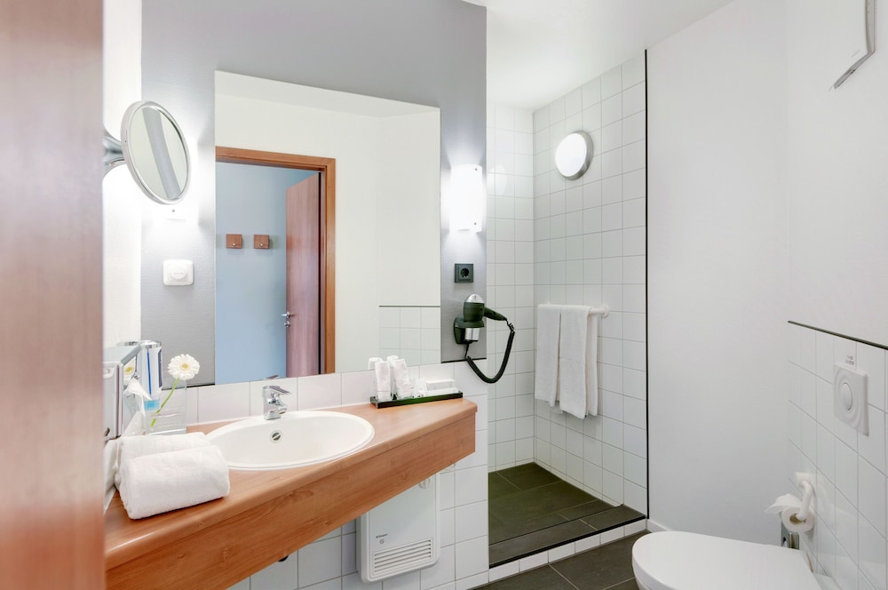Hotel Wolfsburg Centrum, Affiliated by Melia 58/60