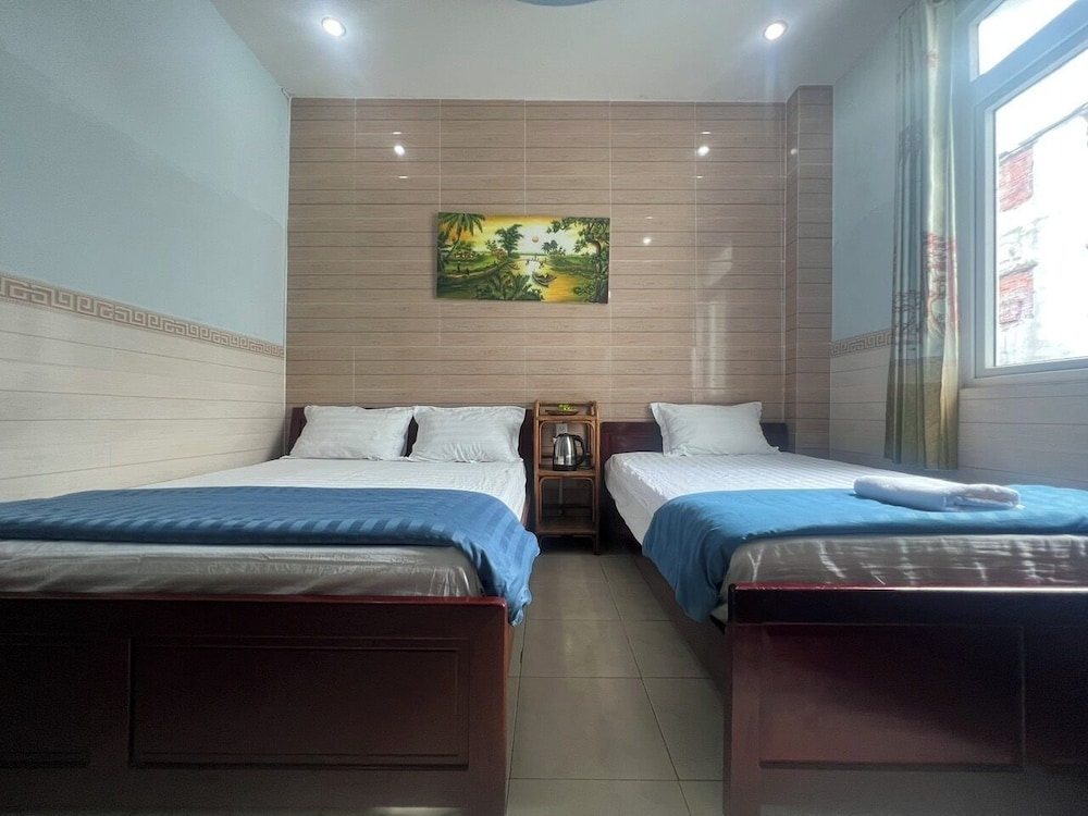 Kim Long Hotel 12/68
