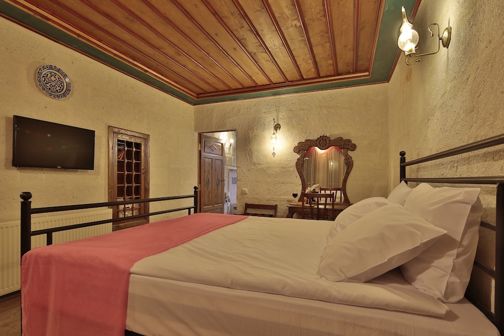 2 BEDROOMS, FAMILY SUITE, MOUNTAIN VIEW