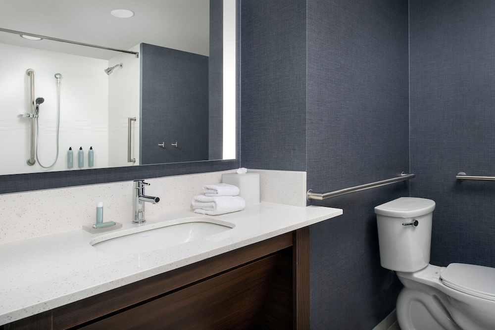 Residence Inn by Marriott Jacksonville Downtown 24/25