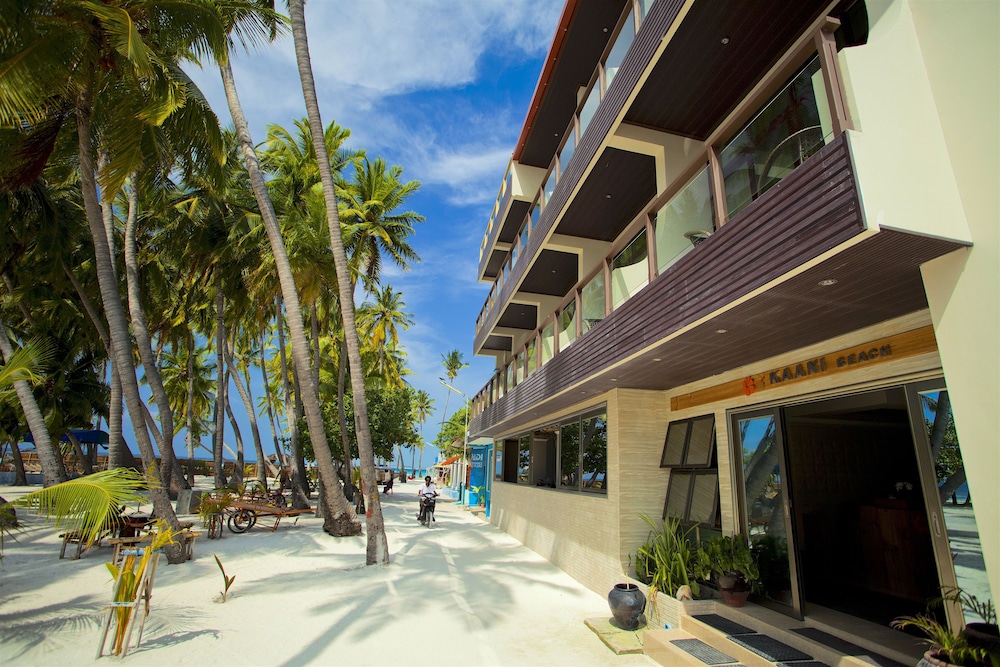 Kaani Beach Hotel 50/59
