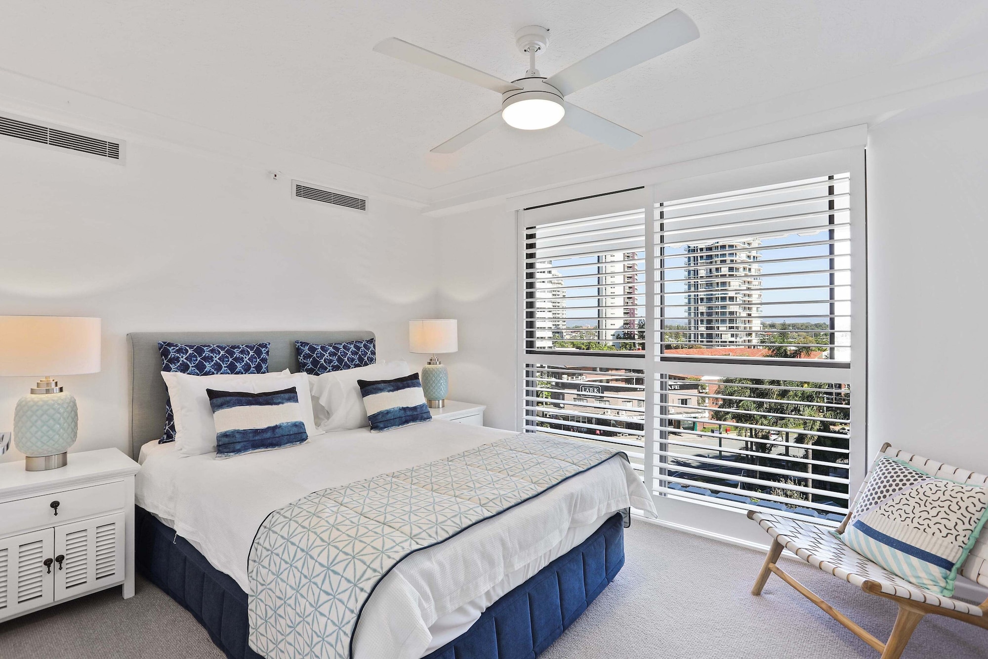 3 Bedrooms, Superior, Apartment, 2 Queen and Twin Beds, Marina View