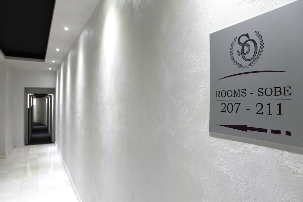 Side One Design Hotel photo5