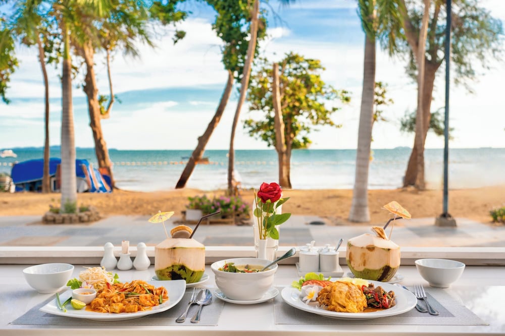 Avalon Beach Resort 57/74