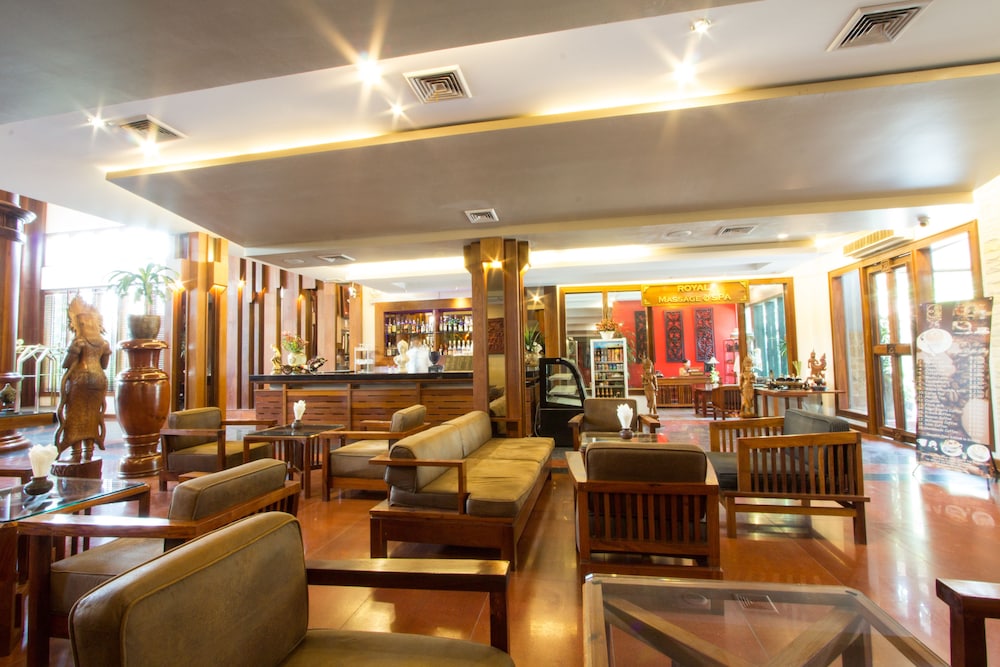 Royal Empire Hotel 38/50