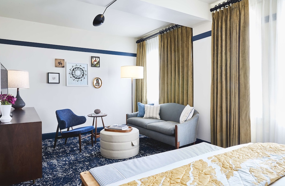 Hotel Revival Baltimore 39/60
