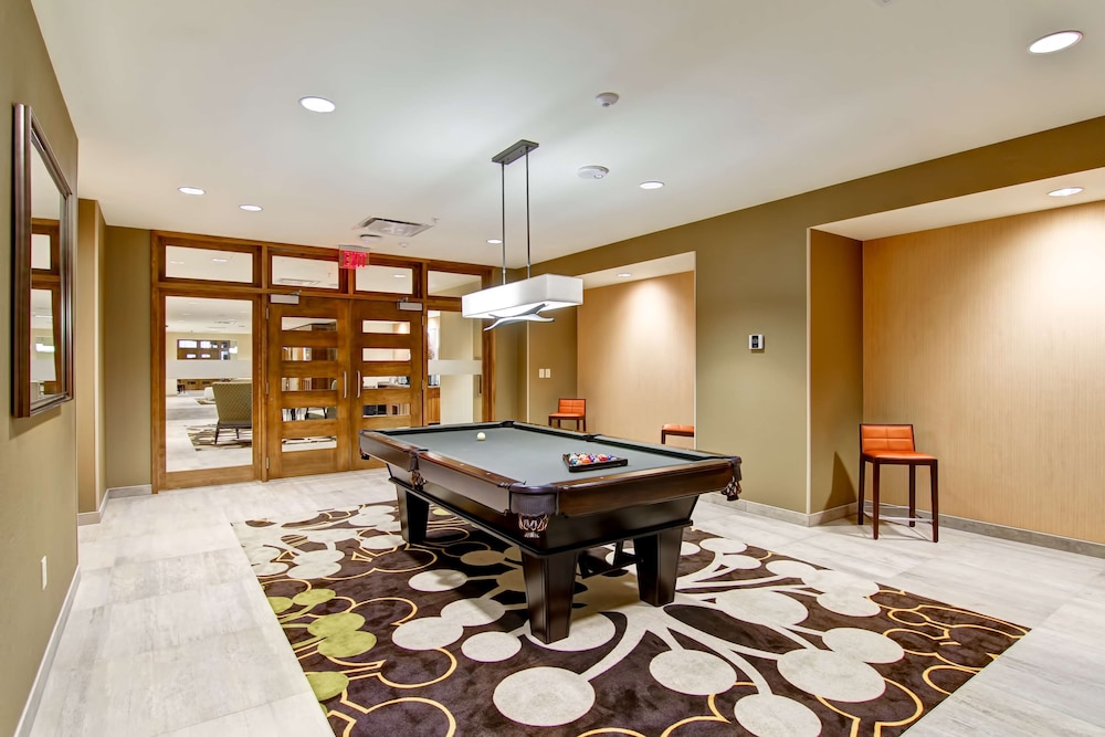 Homewood Suites by Hilton Cincinnati-Downtown 56/73